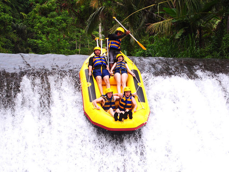 telaga waja river rafting