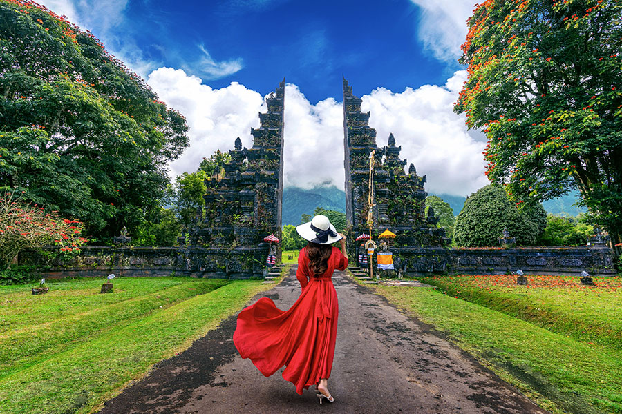 handara gate - buleleng interesting places to visit - bali touristic