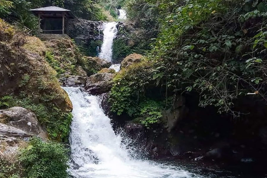 multi tier gitgit waterfall - buleleng interesting places to visit - bali touristic