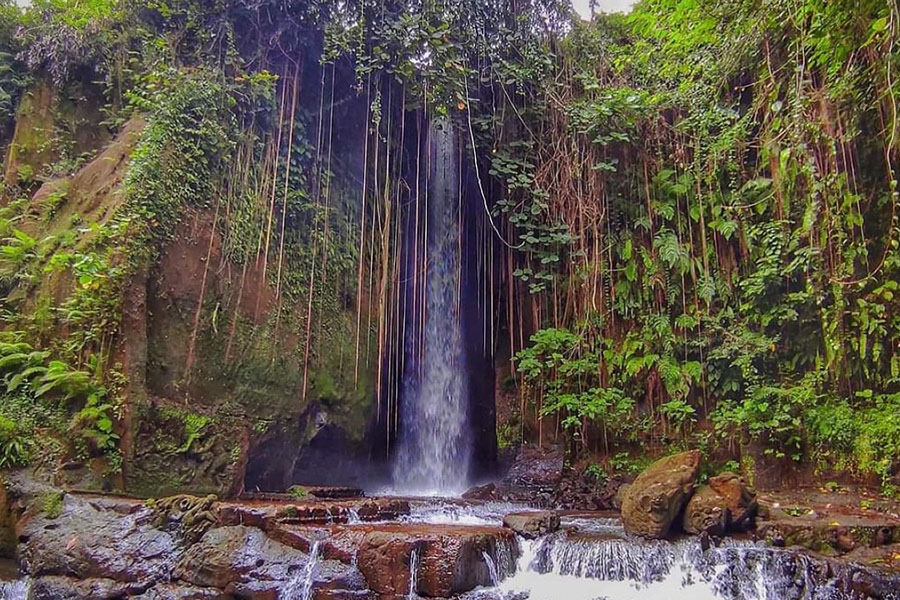 sumampan waterfall - gianyar interesting places to visit - bali touristic