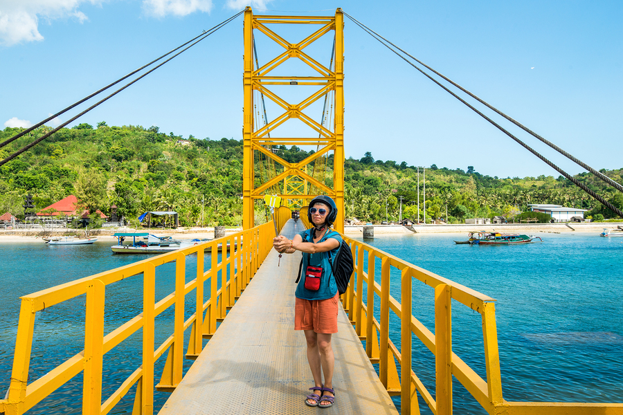 yellow bridge in lembongan - klungkung interesting places to visit - bali touristic