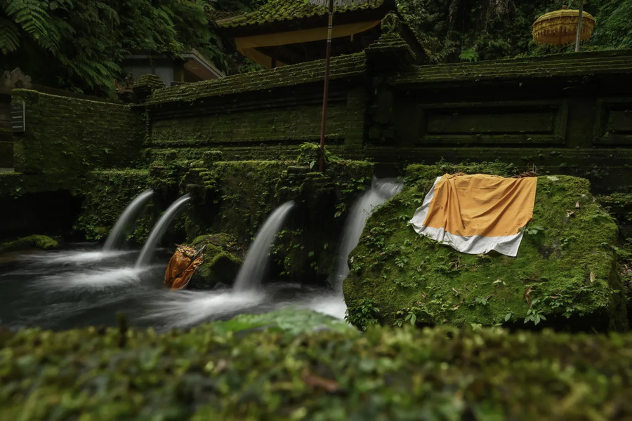 mengening temple - gianyar interesting places to visit - bali touristic